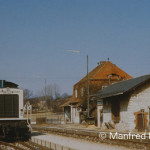 Gleich wird der Bahnhof Berching den Schülern gehören, welche am 25. März 1982 den Zug in alle Richtungen verlassen.